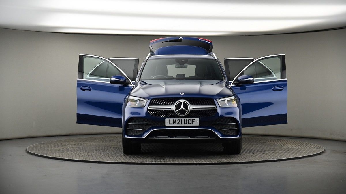 More views of Mercedes-Benz GLE
