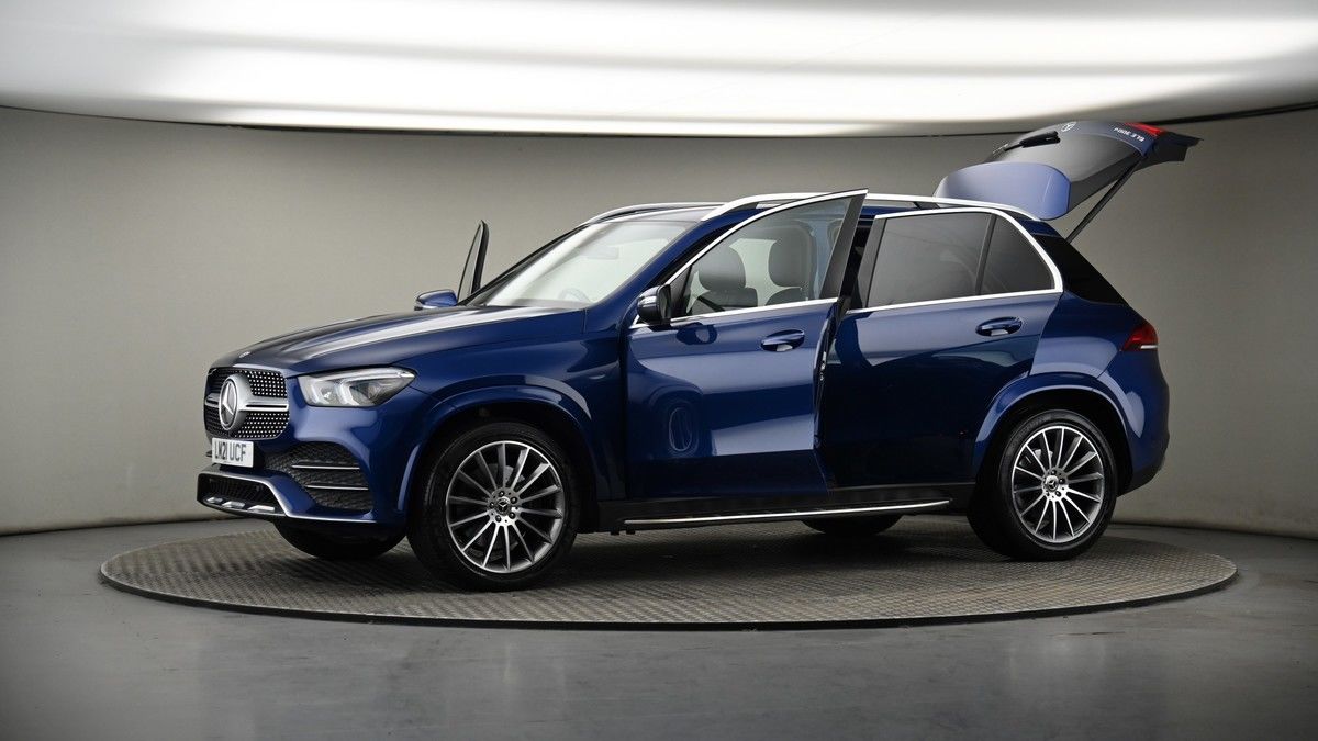 More views of Mercedes-Benz GLE