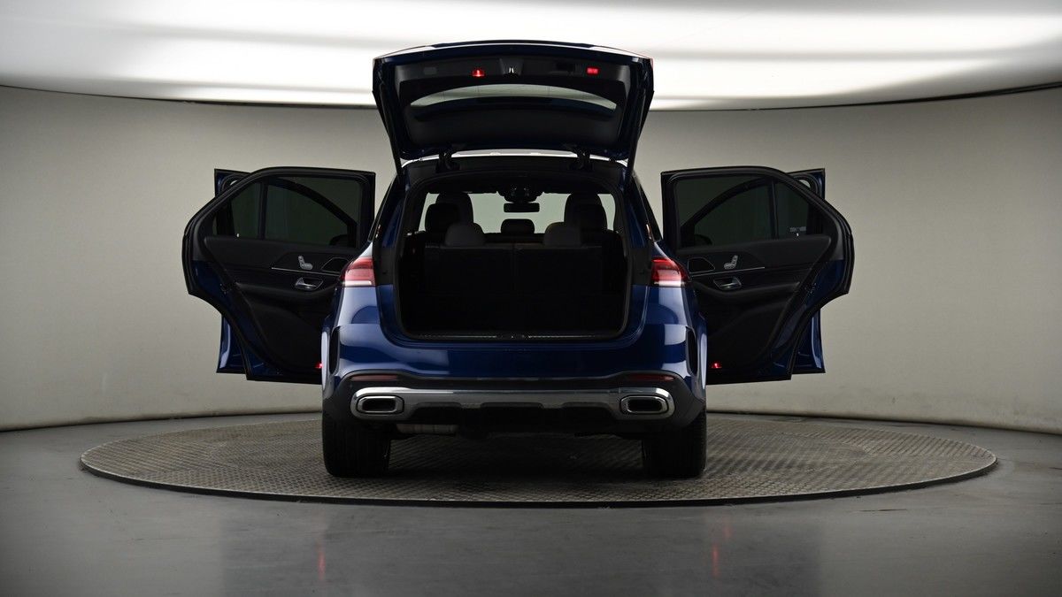More views of Mercedes-Benz GLE