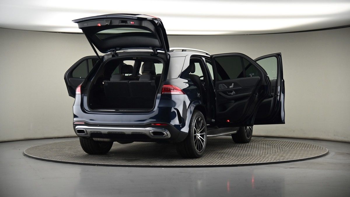 More views of Mercedes-Benz GLE