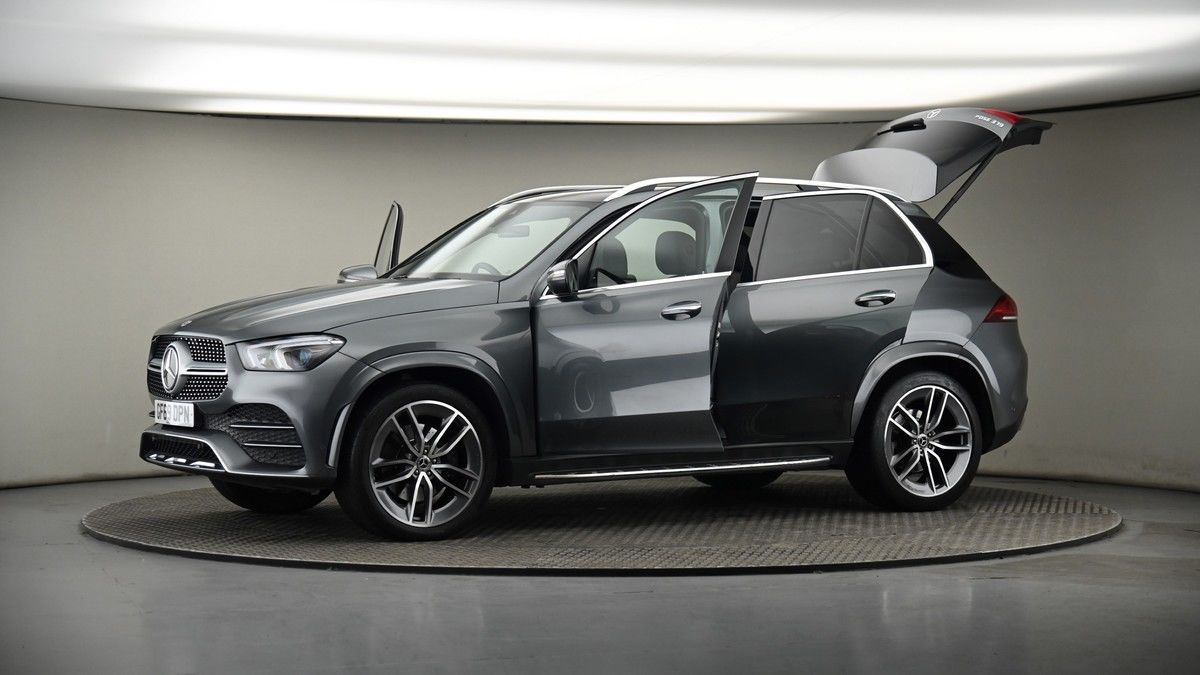More views of Mercedes-Benz GLE