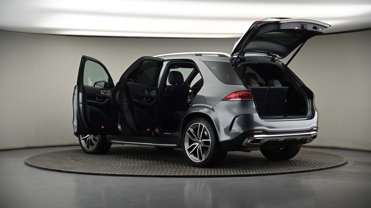 More views of Mercedes-Benz GLE