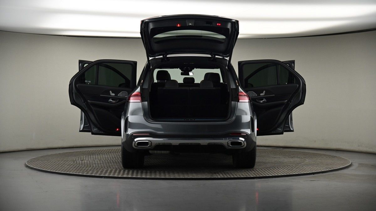 More views of Mercedes-Benz GLE