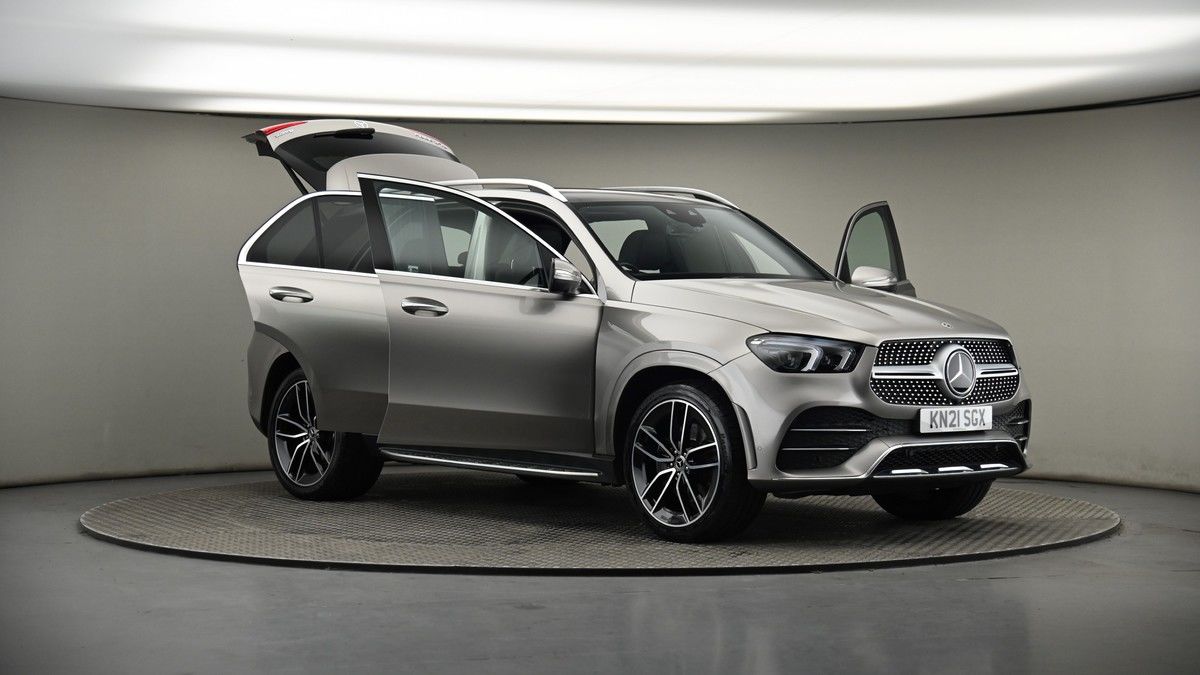 More views of Mercedes-Benz GLE