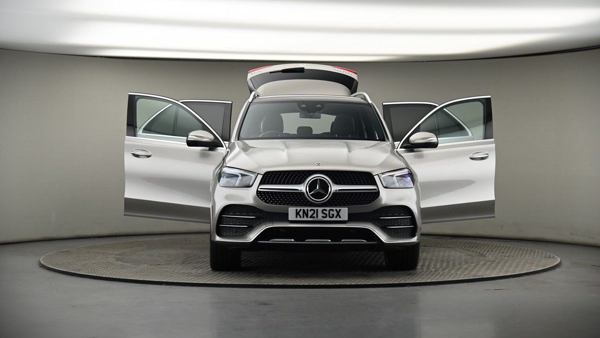 More views of Mercedes-Benz GLE