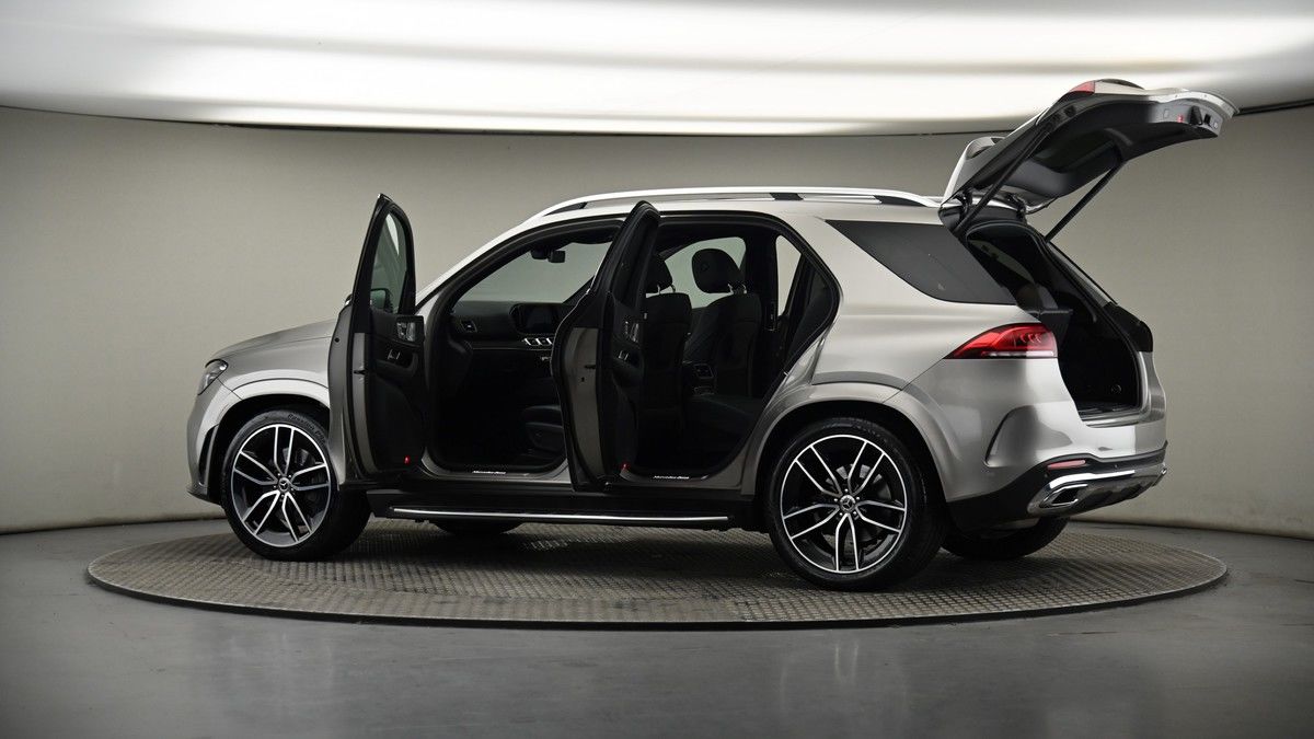 More views of Mercedes-Benz GLE