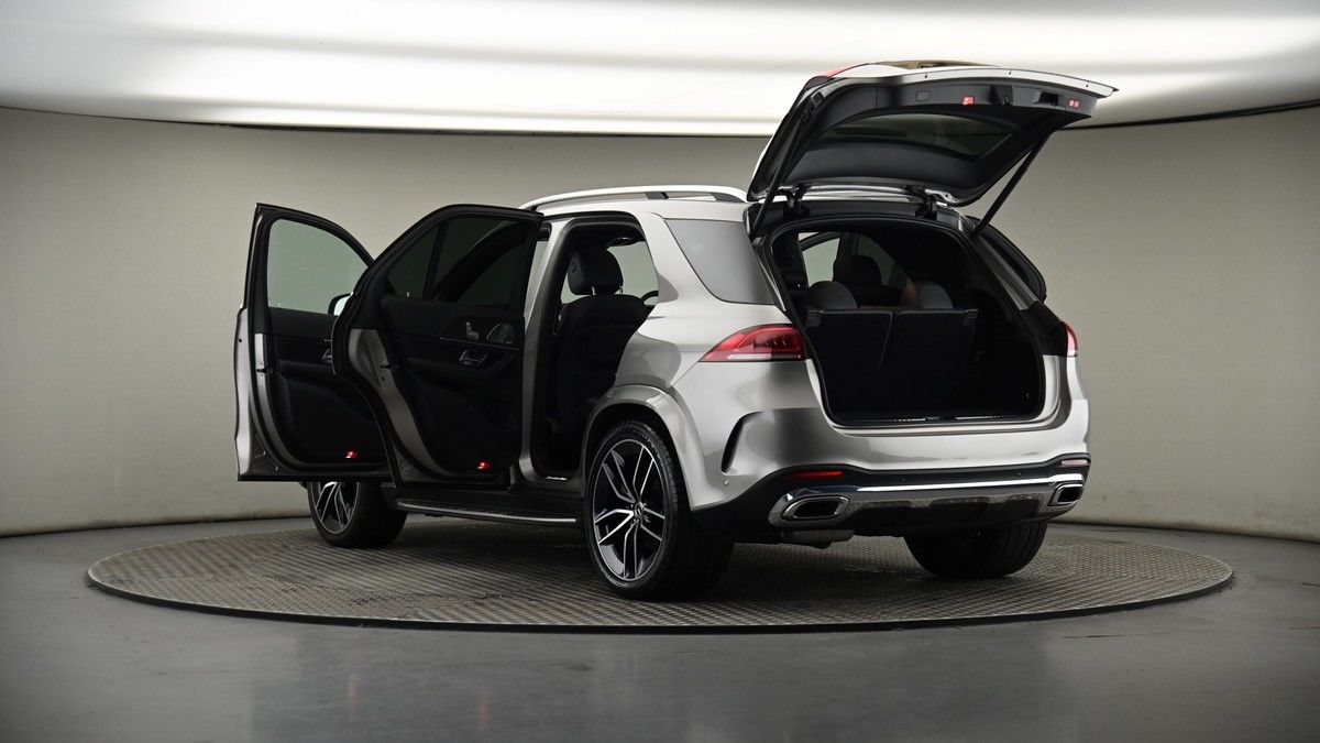 Mercedes-Benz GLE Image 8