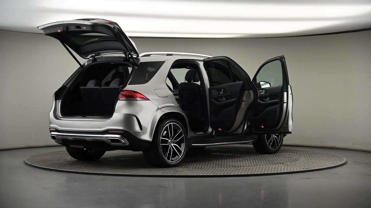 More views of Mercedes-Benz GLE
