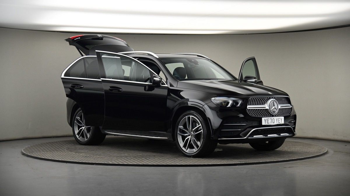 More views of Mercedes-Benz GLE