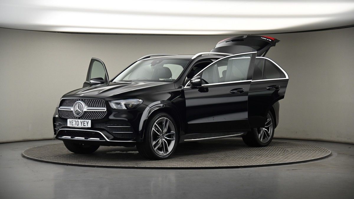 More views of Mercedes-Benz GLE