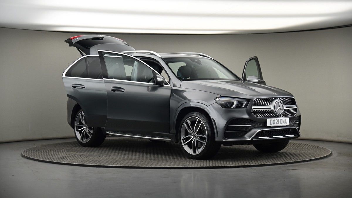 More views of Mercedes-Benz GLE