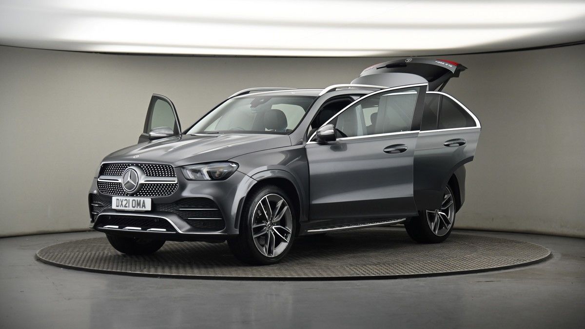 More views of Mercedes-Benz GLE