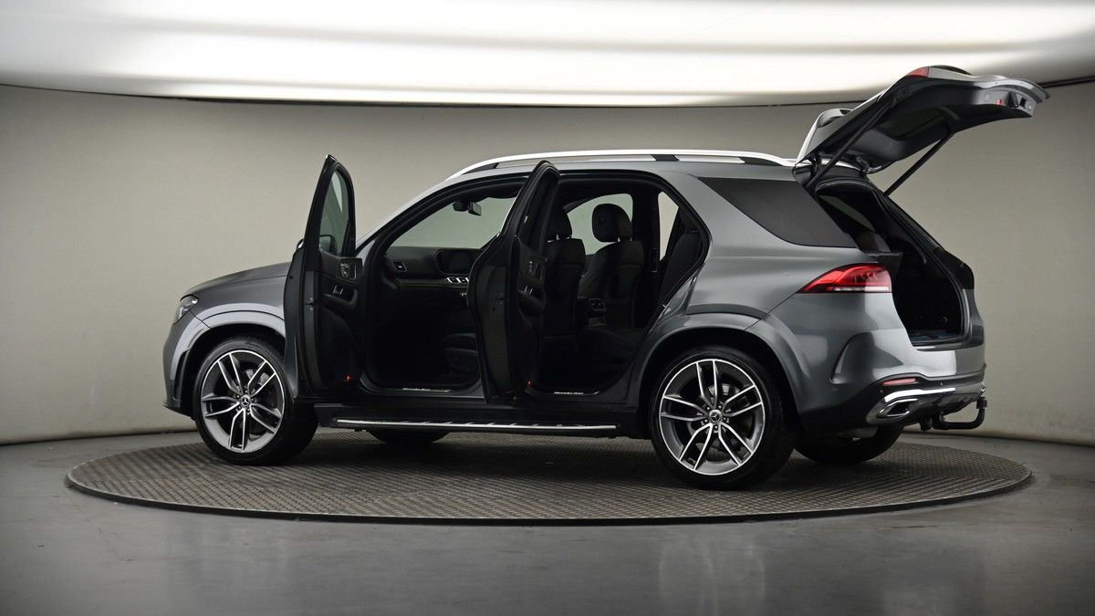 More views of Mercedes-Benz GLE