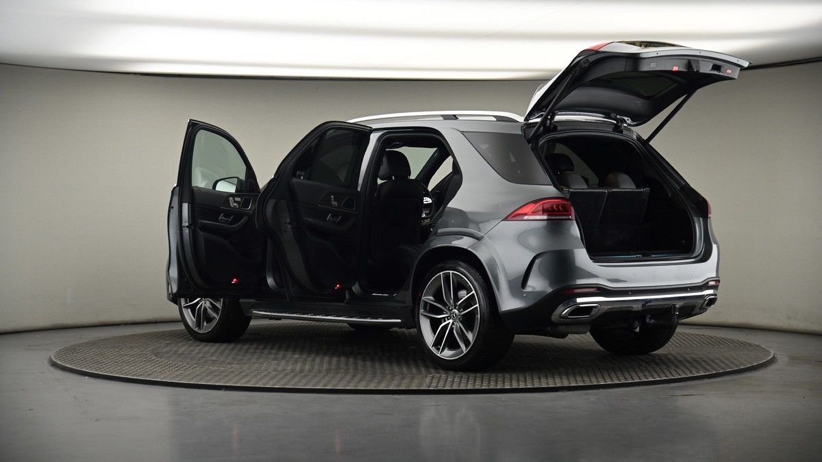 More views of Mercedes-Benz GLE