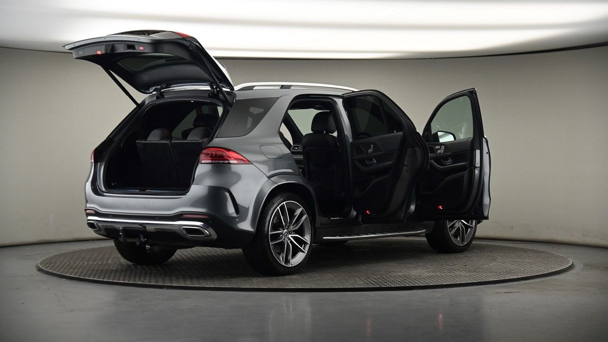 More views of Mercedes-Benz GLE