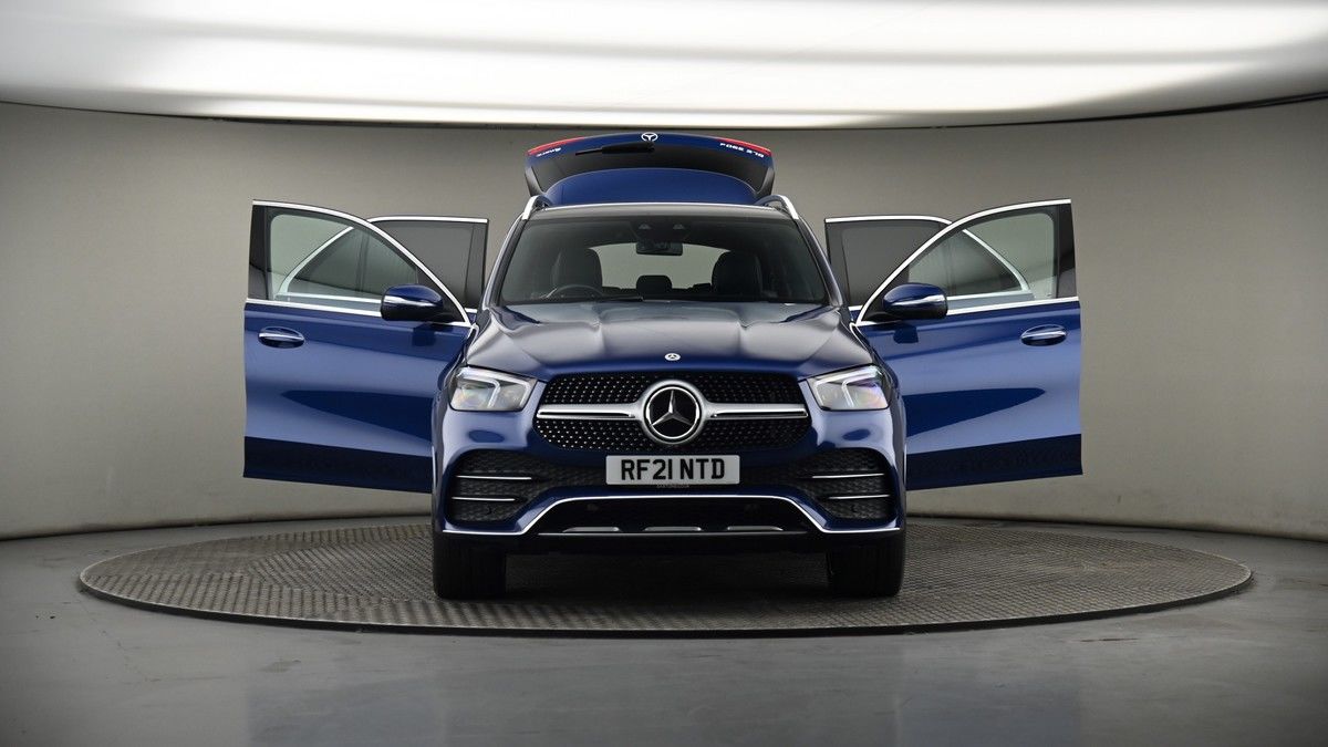 More views of Mercedes-Benz GLE