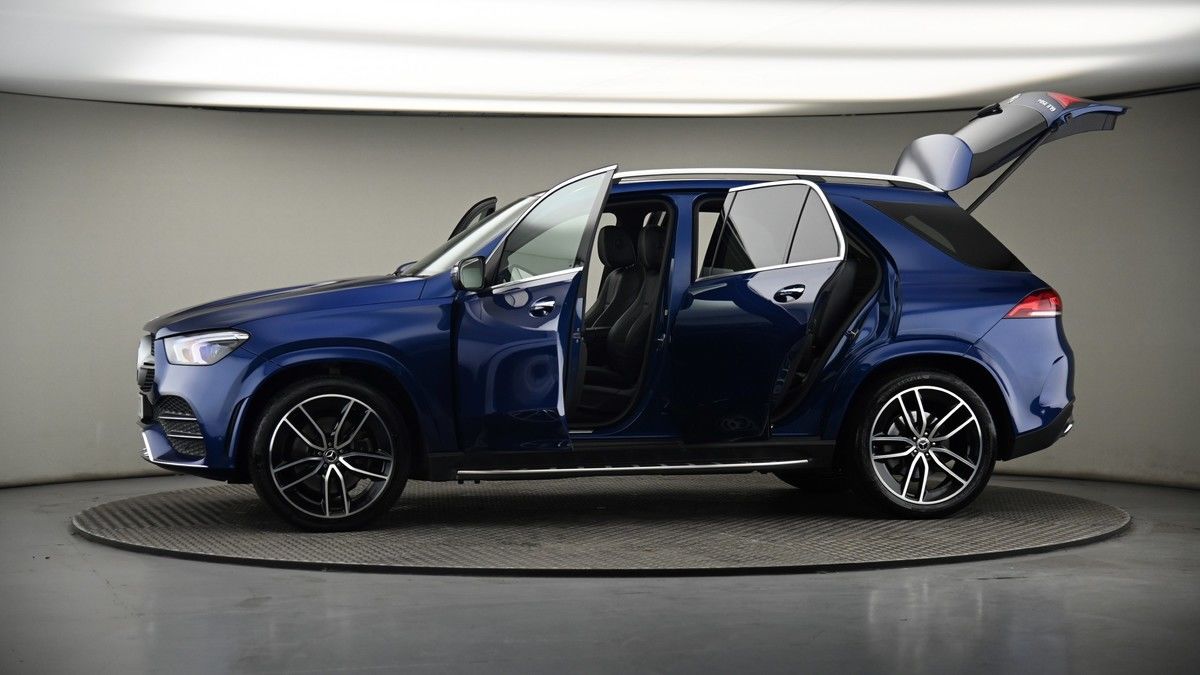 More views of Mercedes-Benz GLE