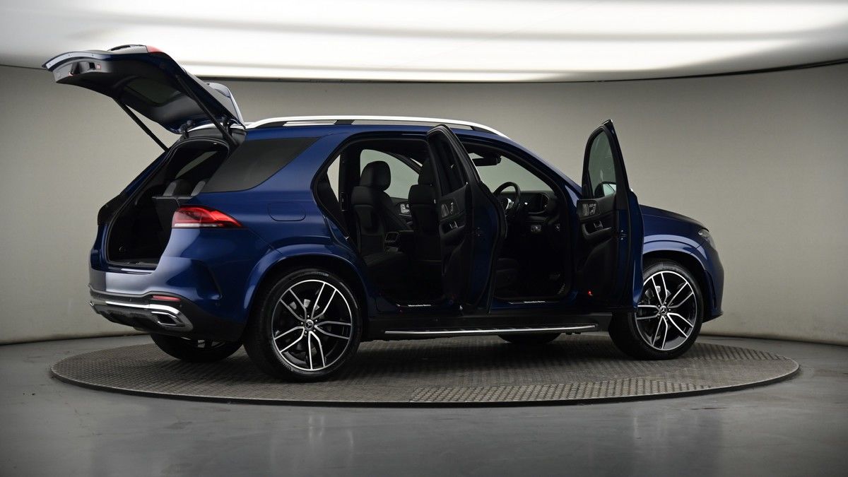 More views of Mercedes-Benz GLE