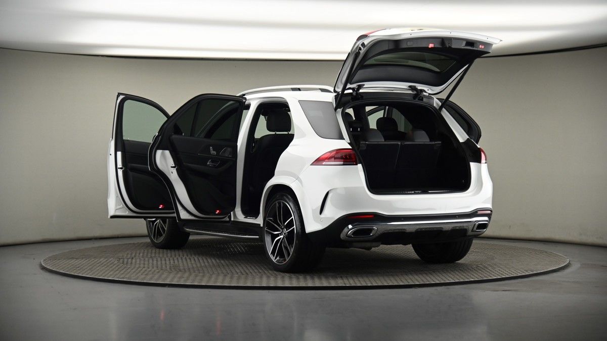 Mercedes-Benz GLE Image 8