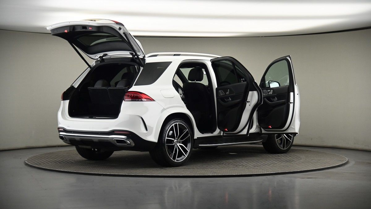 More views of Mercedes-Benz GLE