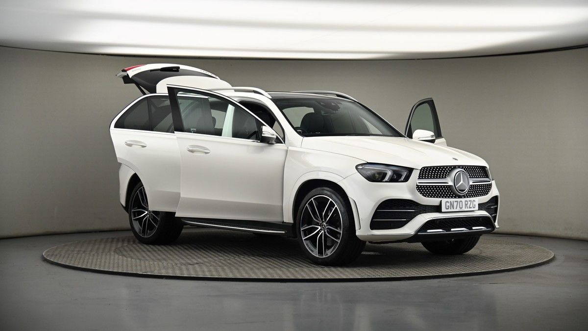 More views of Mercedes-Benz GLE