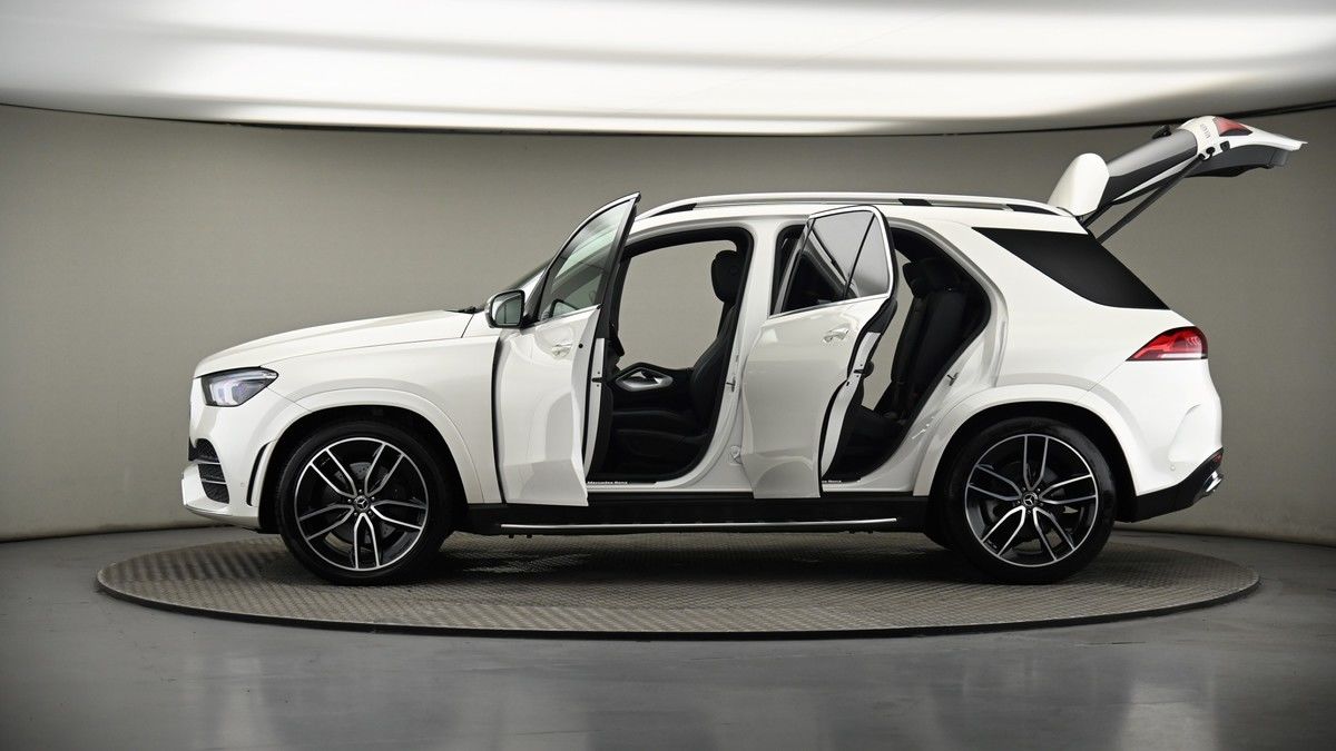 More views of Mercedes-Benz GLE