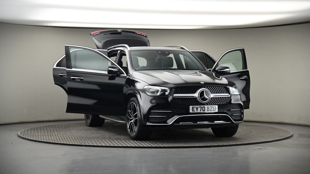 More views of Mercedes-Benz GLE