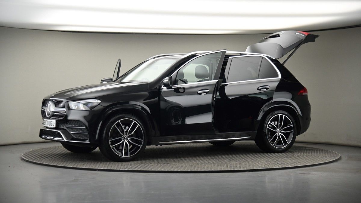 More views of Mercedes-Benz GLE