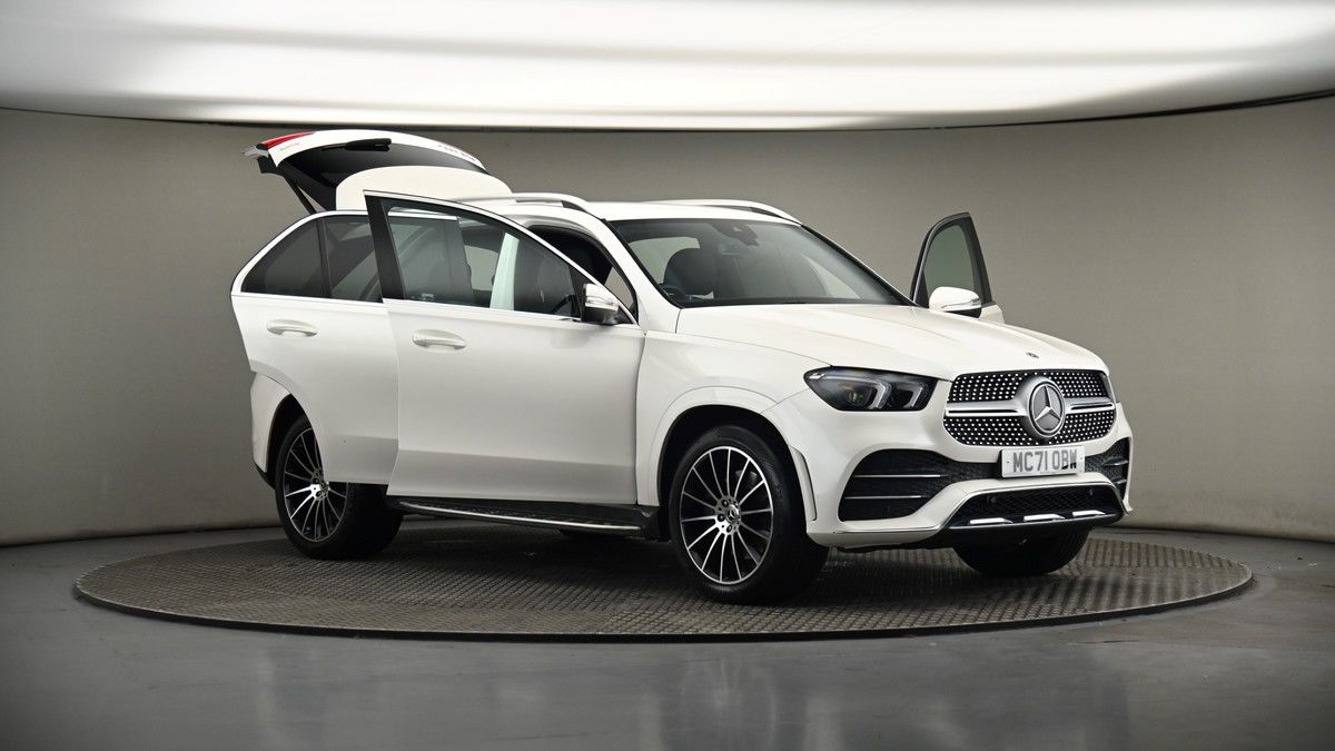 More views of Mercedes-Benz GLE