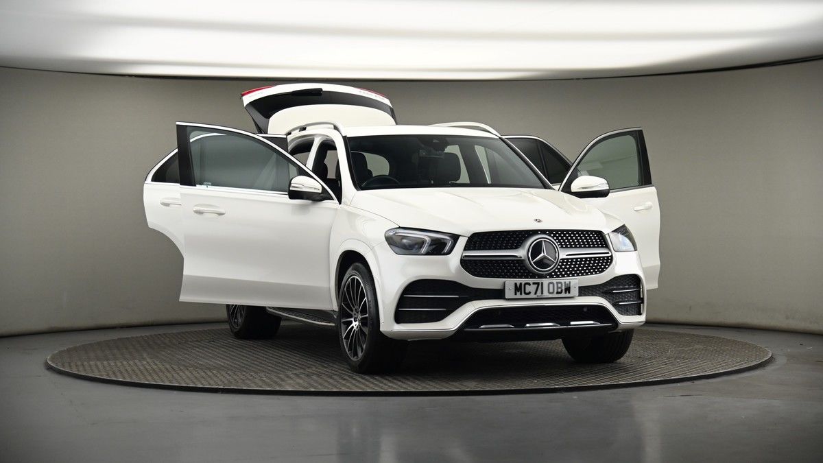 More views of Mercedes-Benz GLE