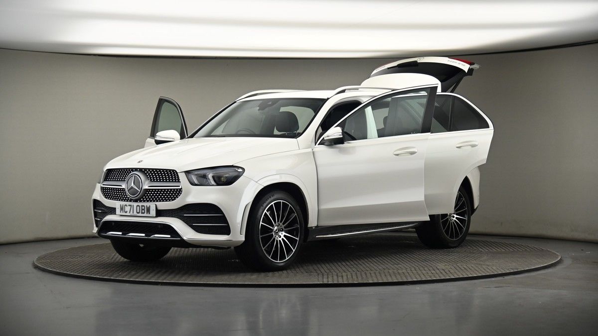 More views of Mercedes-Benz GLE