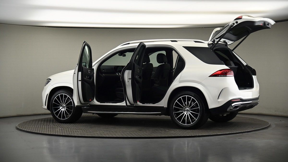 More views of Mercedes-Benz GLE