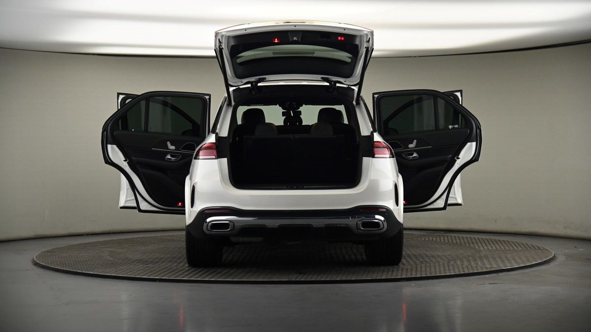 More views of Mercedes-Benz GLE