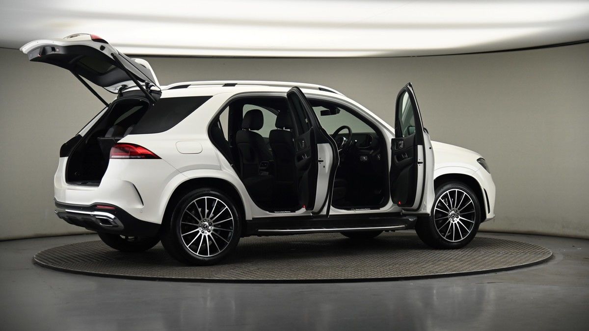 More views of Mercedes-Benz GLE
