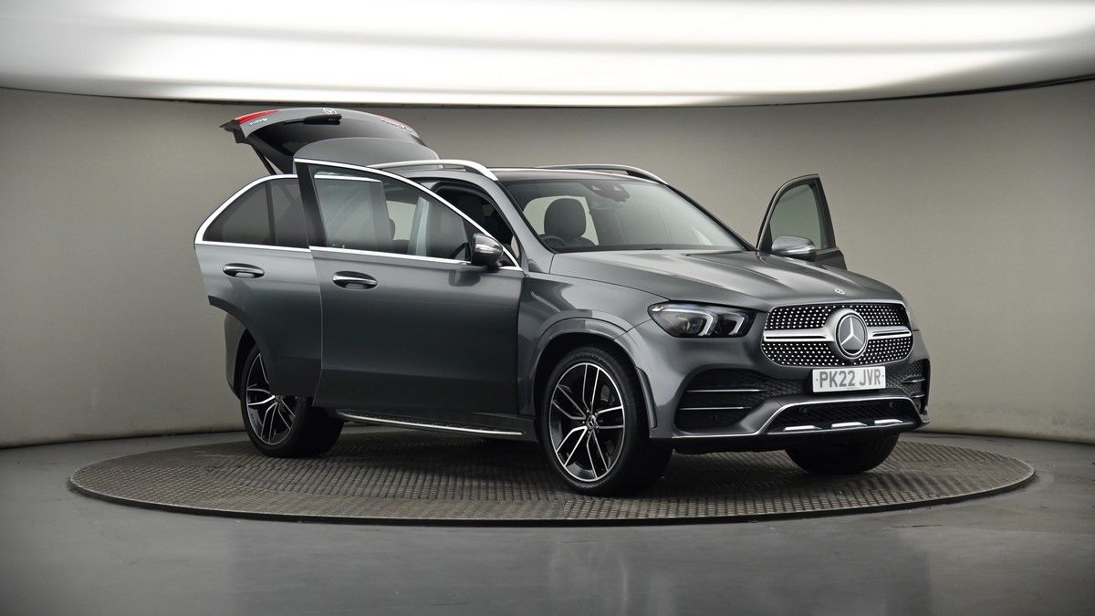 More views of Mercedes-Benz GLE