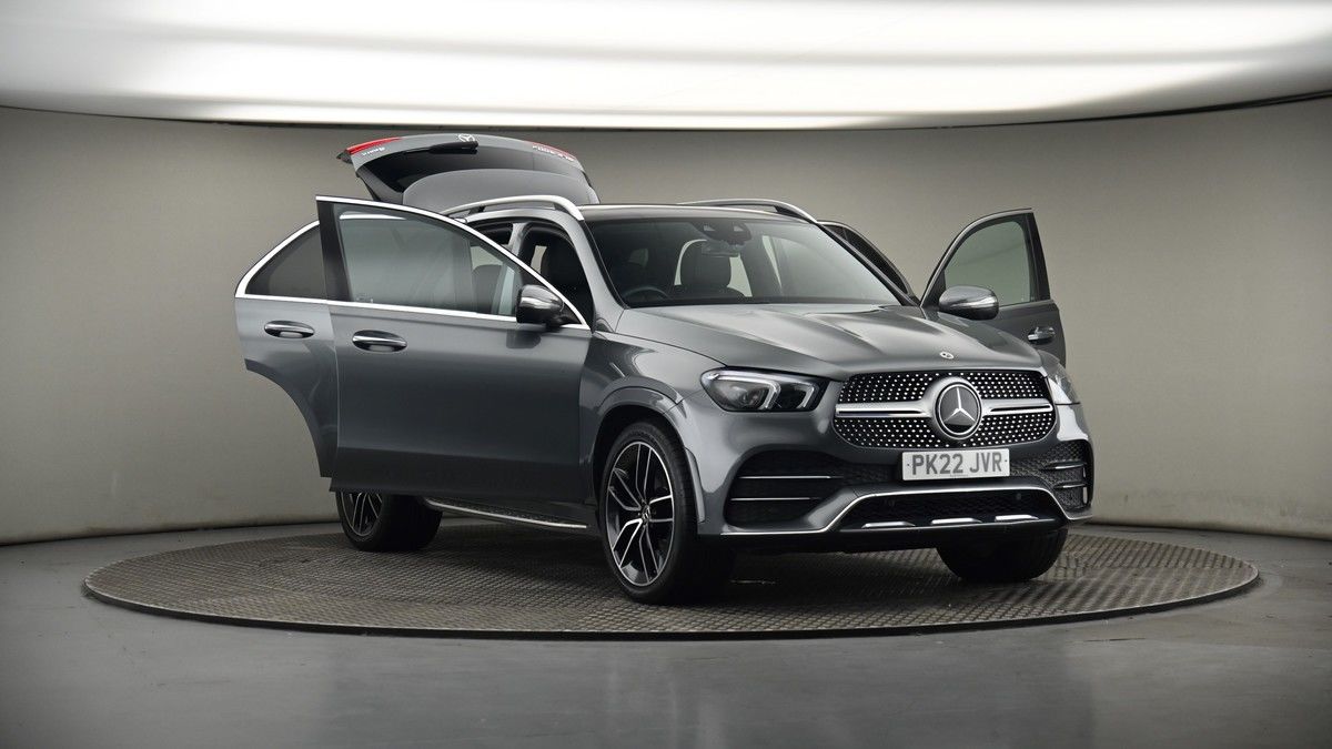 More views of Mercedes-Benz GLE