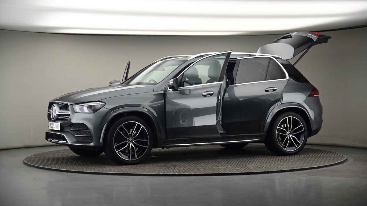 More views of Mercedes-Benz GLE