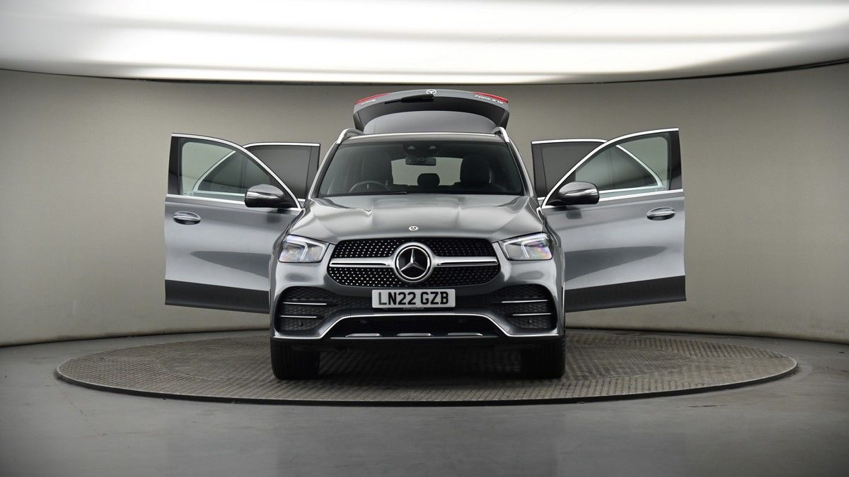 More views of Mercedes-Benz GLE