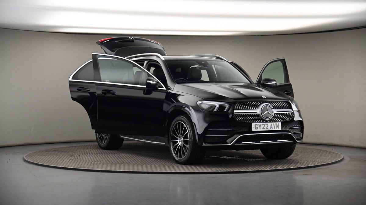 More views of Mercedes-Benz GLE
