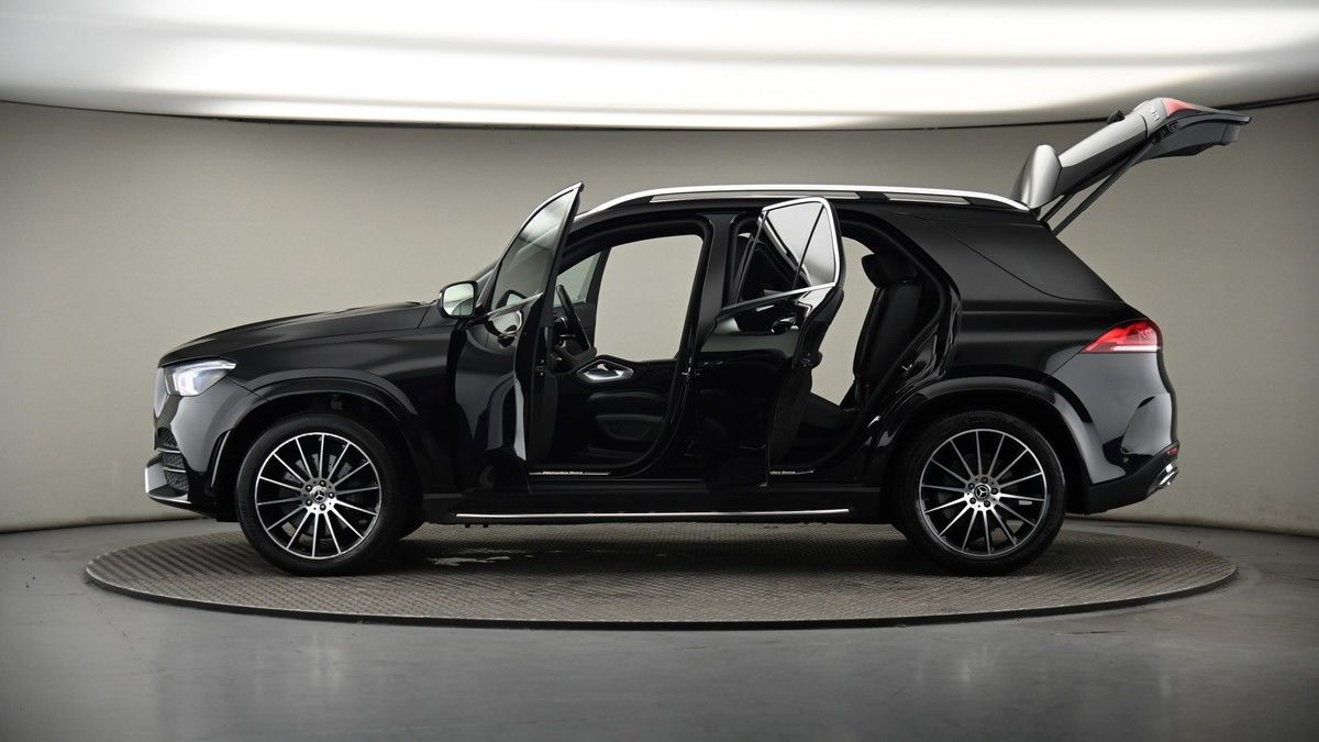 More views of Mercedes-Benz GLE