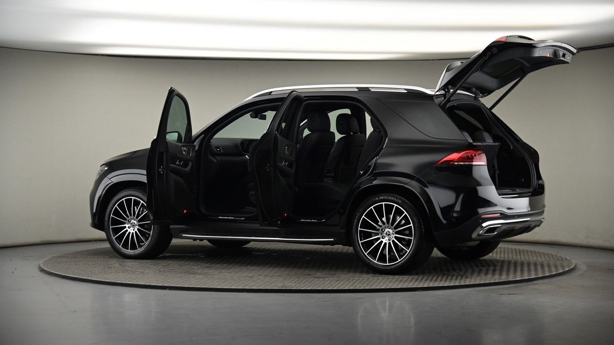 More views of Mercedes-Benz GLE