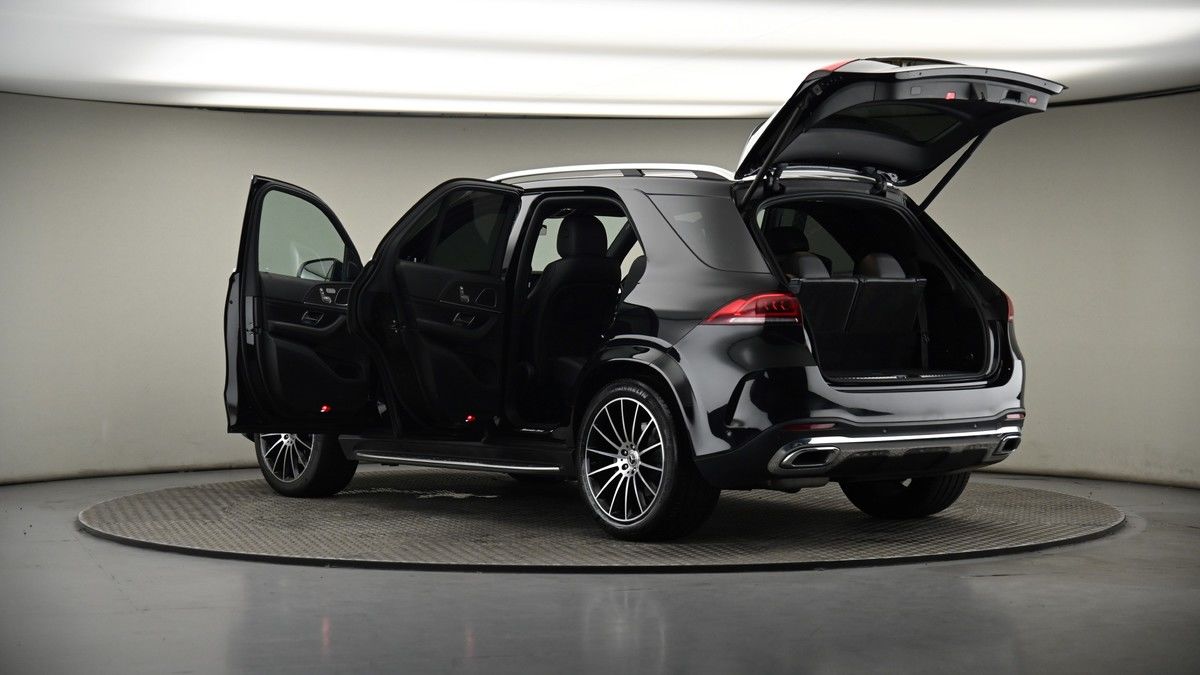 More views of Mercedes-Benz GLE