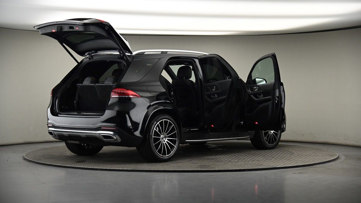 More views of Mercedes-Benz GLE