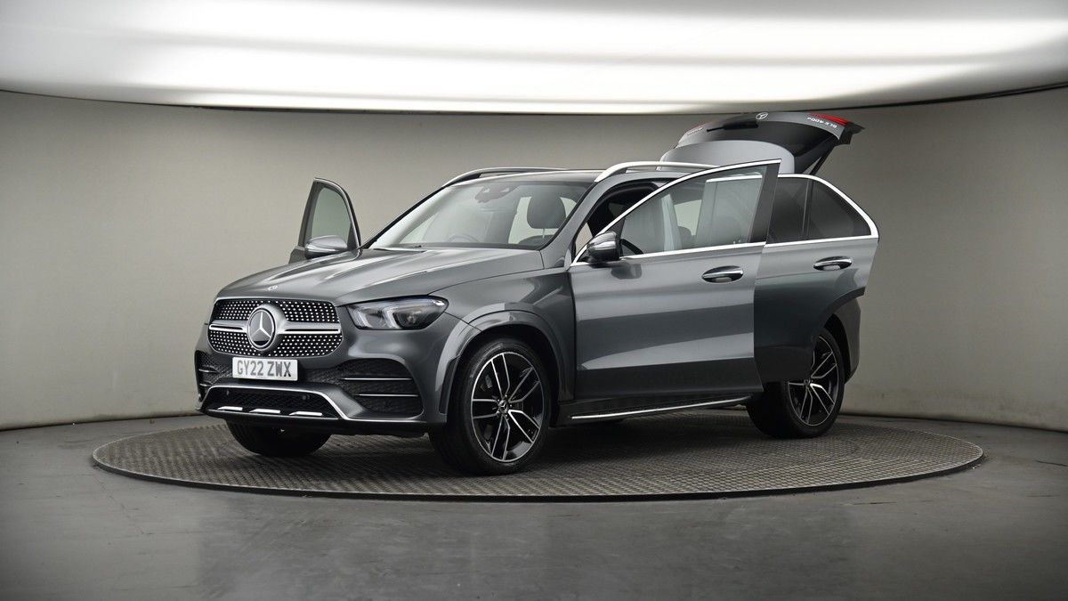 More views of Mercedes-Benz GLE