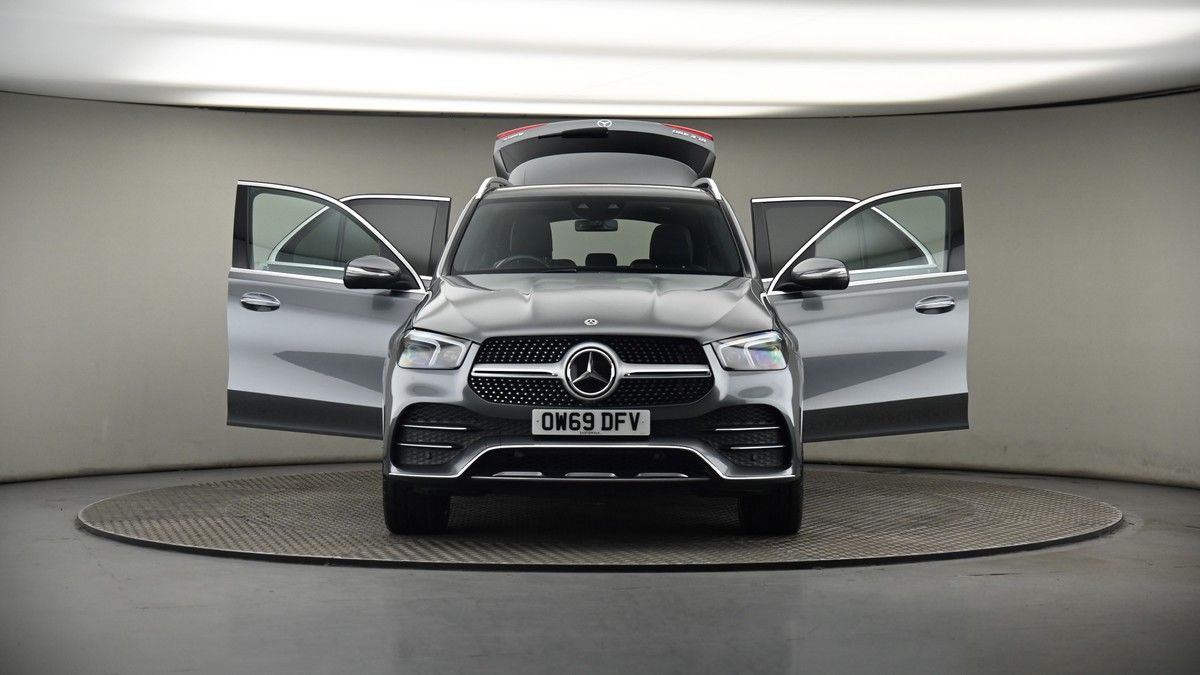 More views of Mercedes-Benz GLE