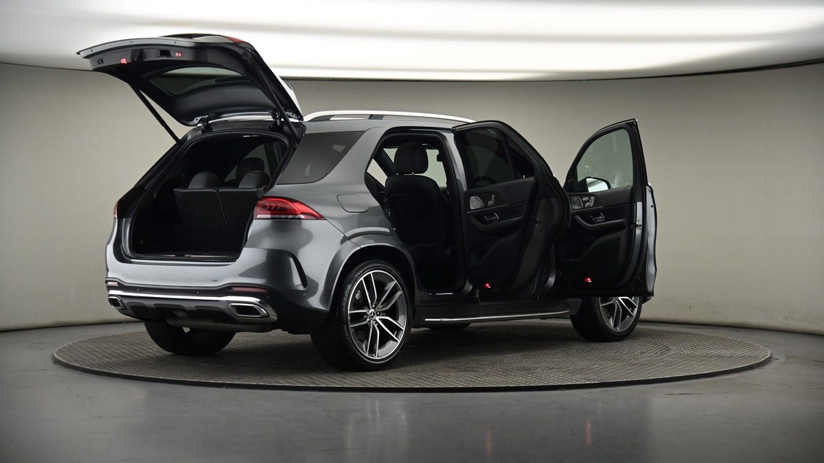 More views of Mercedes-Benz GLE