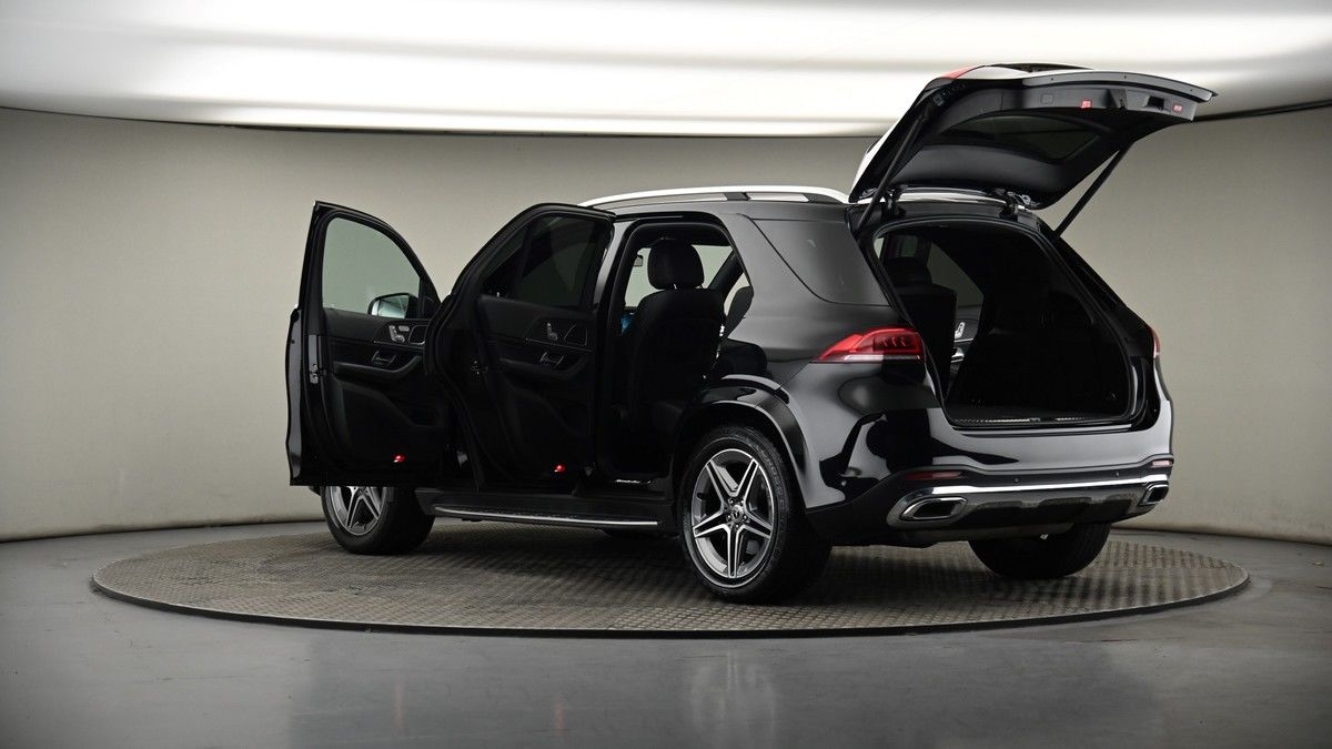 More views of Mercedes-Benz GLE