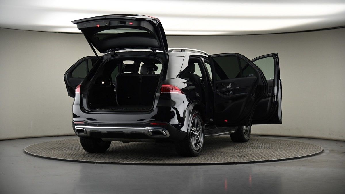 More views of Mercedes-Benz GLE