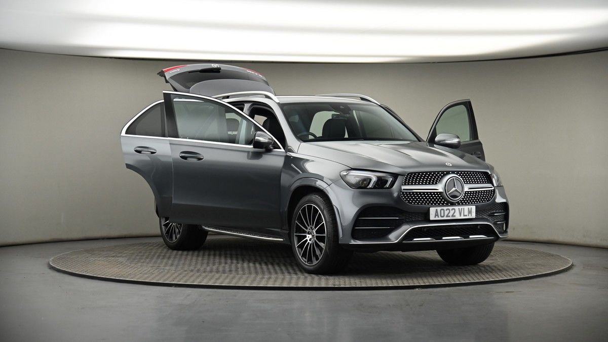 More views of Mercedes-Benz GLE