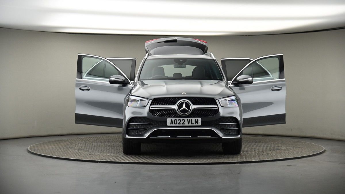 More views of Mercedes-Benz GLE